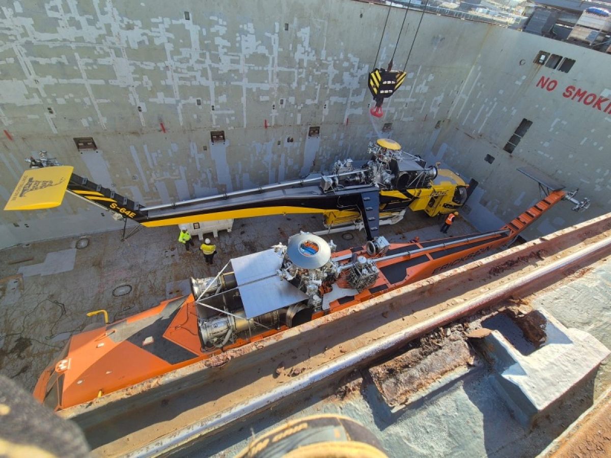 Aircranes side by side in ship