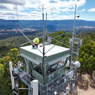 Person working at top of Mt Gordon lookout